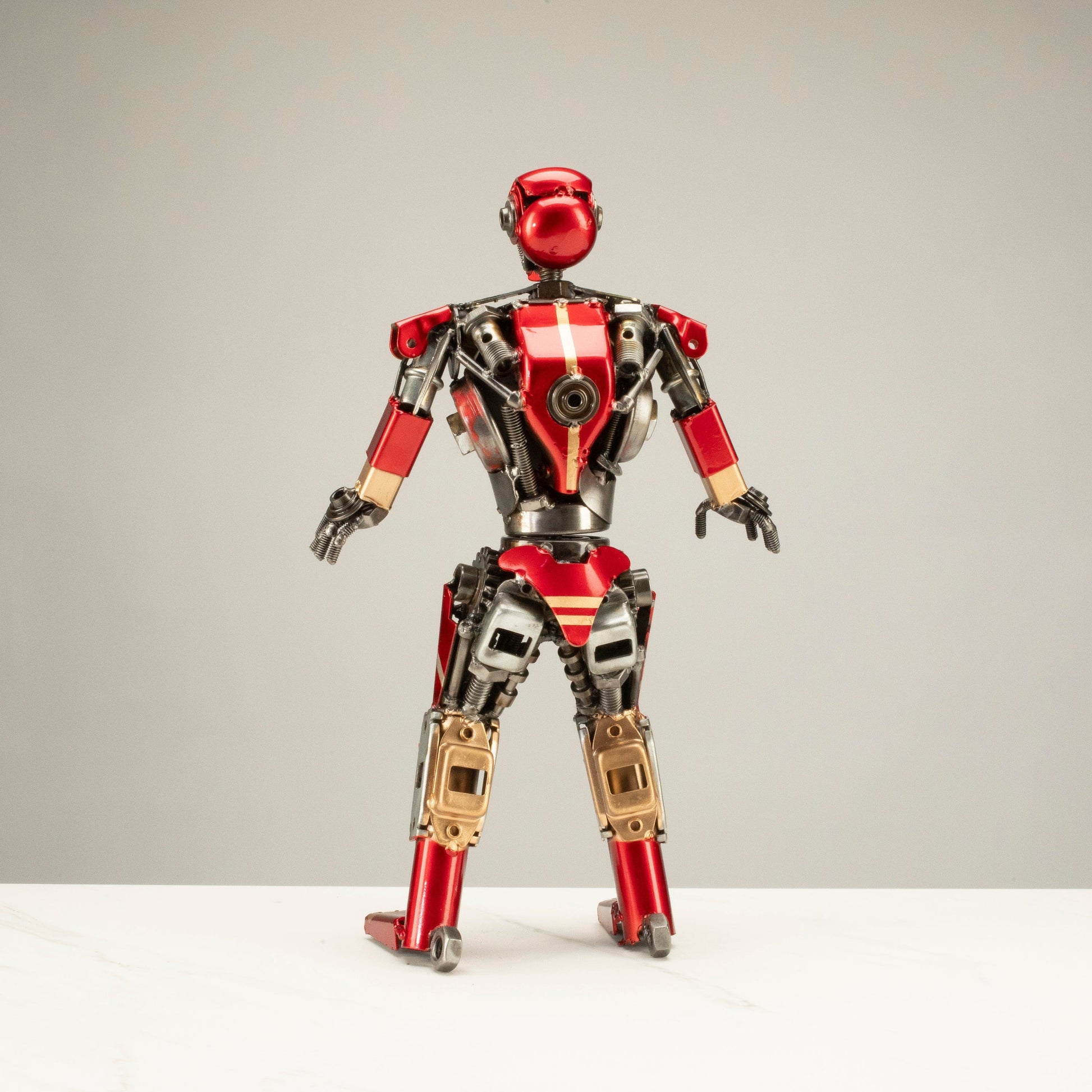 16 inch Iron Man sculpture detail