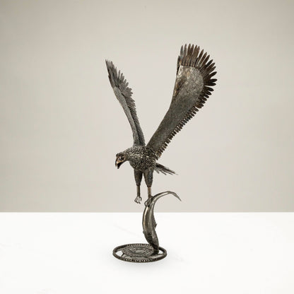 47 inch eagle on the hunt recycled metal sculpture — Vault 88