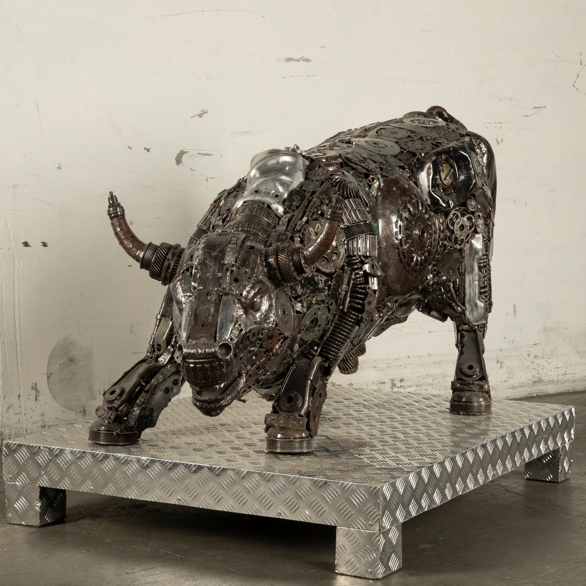 60 inch Wall Street bull recycled metal sculpture — Vault 88