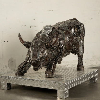 60 inch Wall Street bull recycled metal sculpture — Vault 88