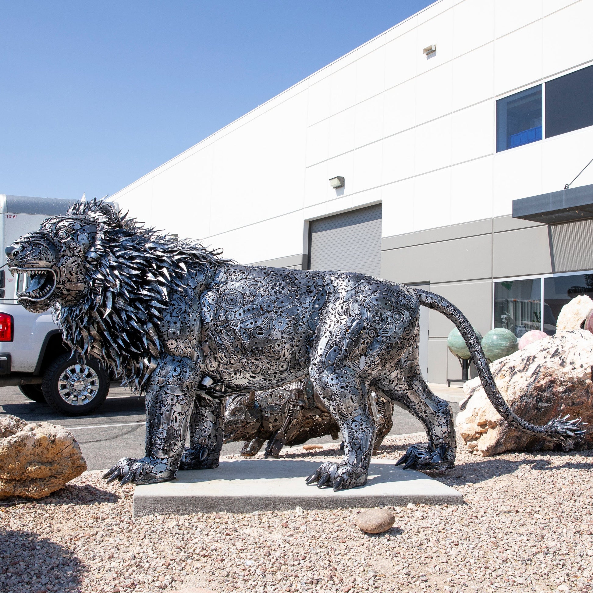 Roaring Lion recycled metal sculpture — Vault 88