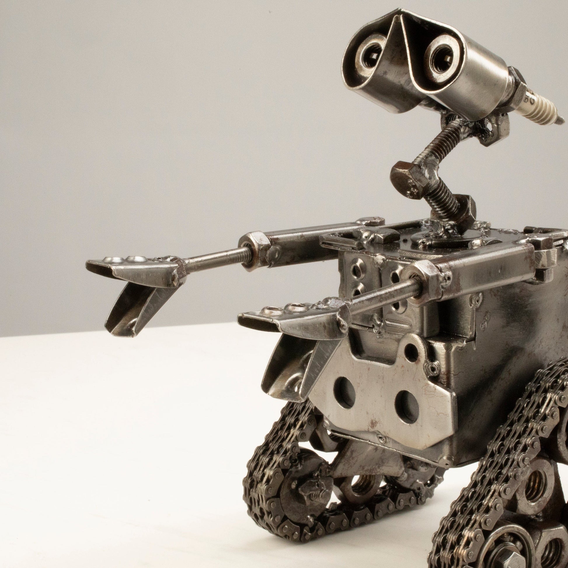 Large Wall-E sculpture front view